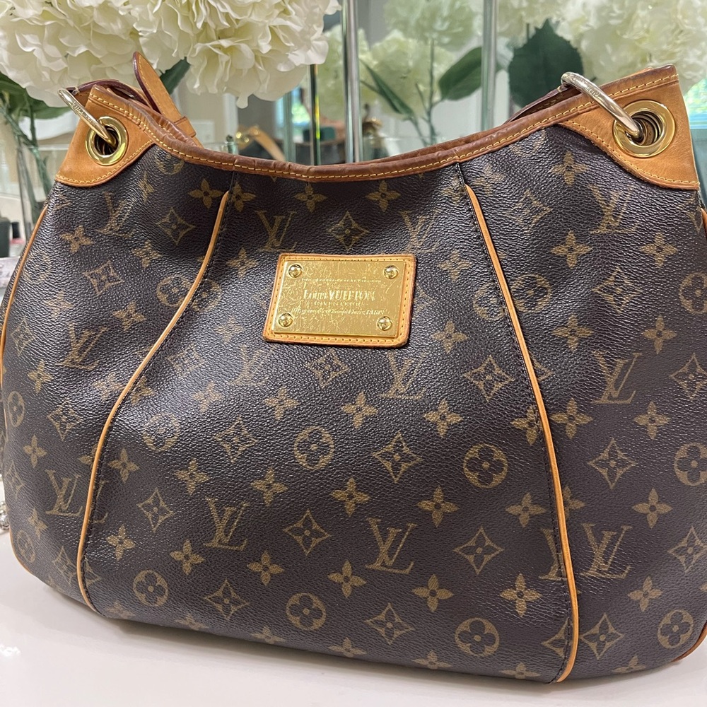 Authentic Louis Vuitton Monogram Galliera PM